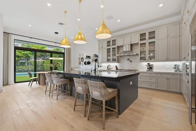 Welcome to a custom-designed turnkey Riverside model in the - photo 21
