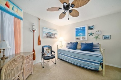 Beautifully furnished 2-bedroom, 2-bath canal-front villa with - photo 28