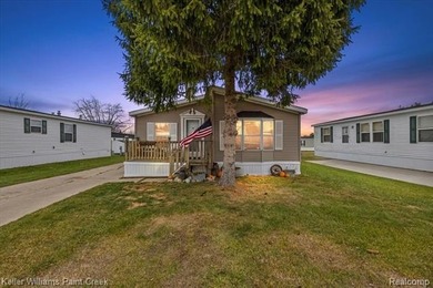 (private lake, pond, creek) Home For Sale in Columbus Michigan