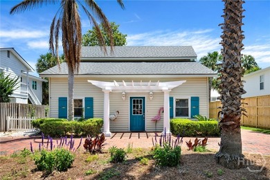 Welcome to this beautifully furnished single family beach home - photo 1