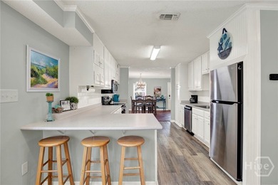 Welcome to this beautifully furnished single family beach home - photo 10