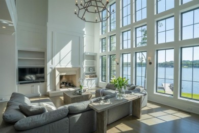 Exceptional Lakefront Home with Breathtaking Views. Under Contrac - photo 12