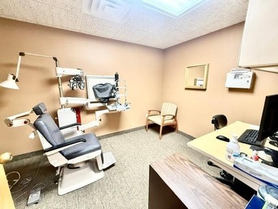 Don't miss this exceptional investment opportunity in the heart - photo 25