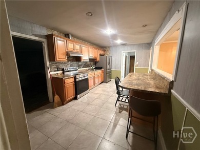 Unlock the potential of this unique property featuring a - photo 5