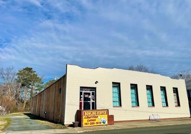 INVESTMENT ALERT! Business opportunity on well traveled Willow
