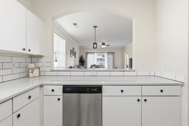 ***OPEN HOUSE Saturday May 23rd 12-2pm*** Welcome to Wedgewood - photo 13