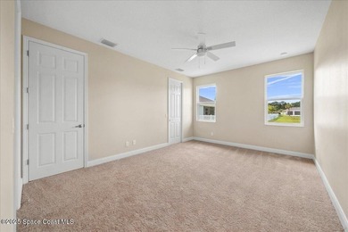 Experience effortless Florida living in this brand-new, move-in - photo 15