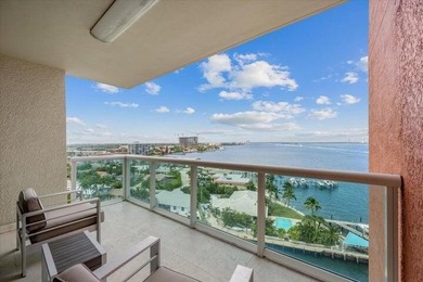 Beautifully 3BR/3.5BA Intracoastal condo with breathtaking water - photo 16