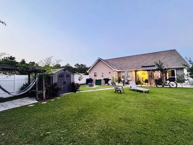 Rare Gem!!!!! This stunning, well-maintained corner home is - photo 12
