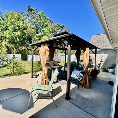 Rare Gem!!!!! This stunning, well-maintained corner home is - photo 19