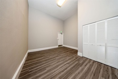 PRICED BELOW APPRAISAL! Don't miss this rare opportunity to own - photo 24