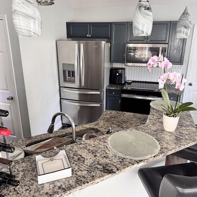 Rare Gem!!!!! This stunning, well-maintained corner home is - photo 28