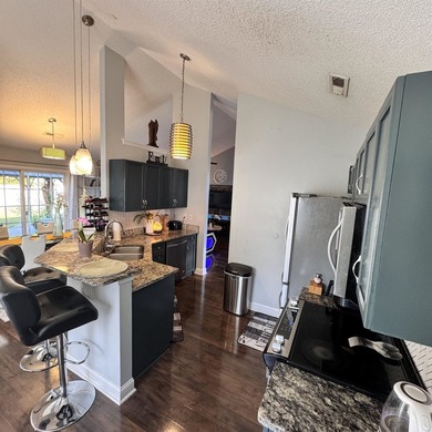 Rare Gem!!!!! This stunning, well-maintained corner home is - photo 29