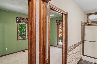 LOCATION, LOCATION, LOCATION! Custom single-level home in the - photo 30