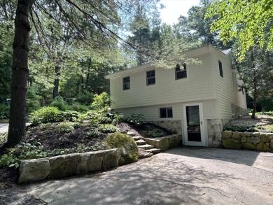 Lake Maspenock / North Pond Home For Sale in Hopkinton Massachusetts