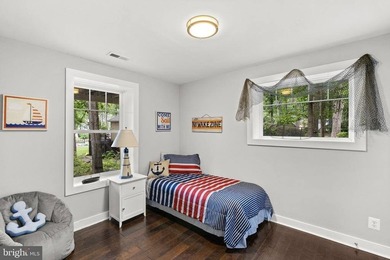 Experience Lake of the Woods main lake waterfront living with - photo 34
