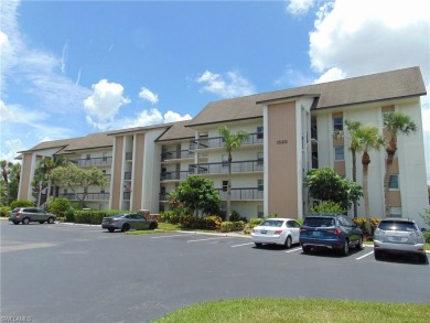 Lake Condo For Sale in Naples, Florida