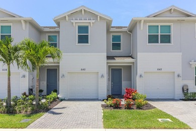 2 story newly built CBS 3-2 - 1 1/2 bath one car garage with new - photo 1