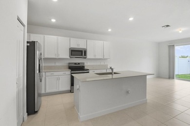 2 story newly built CBS 3-2 - 1 1/2 bath one car garage with new - photo 5