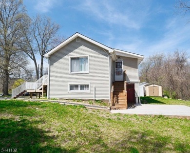Here's a fantastic opportunity for an owner-occupied investment - photo 13