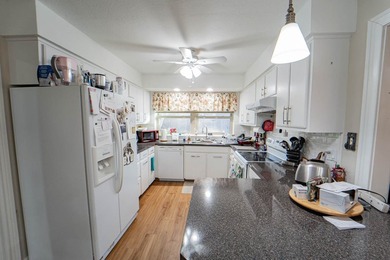 A well maintained 3 bedroom, 2 bath home located in the coveted - photo 13