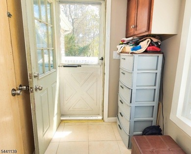 Here's a fantastic opportunity for an owner-occupied investment - photo 14