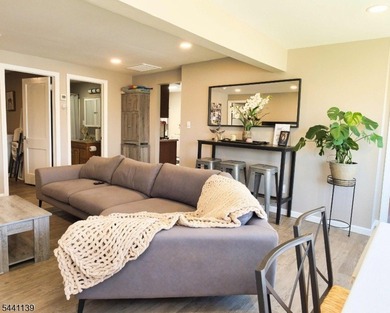 Here's a fantastic opportunity for an owner-occupied investment - photo 21