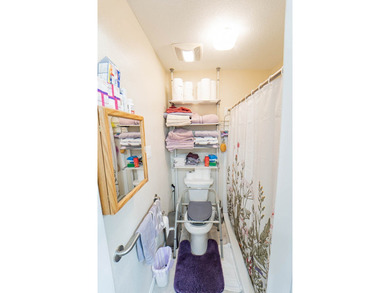 A well maintained 3 bedroom, 2 bath home located in the coveted - photo 22