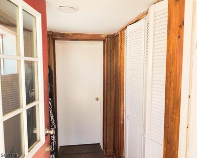 Here's a fantastic opportunity for an owner-occupied investment - photo 31