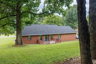 Welcome to 1562 Edgefield Court, a beautifully maintained - photo 34