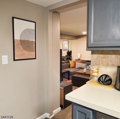 Here's a fantastic opportunity for an owner-occupied investment - photo 35