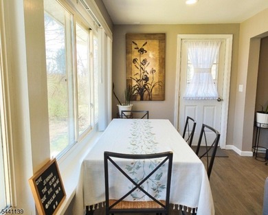 Here's a fantastic opportunity for an owner-occupied investment - photo 39