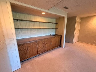 Take ADVANTAGE of the OPPORTUNITY to own a townhome in the - photo 10