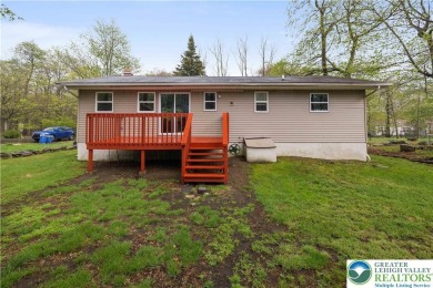 Lake Home For Sale in Coolbaugh, Pennsylvania