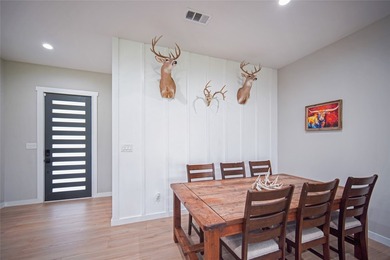 Discover refined country living in this stunning modern - photo 8