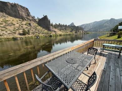Lake Home ActiveUnderContr in Cascade, Montana