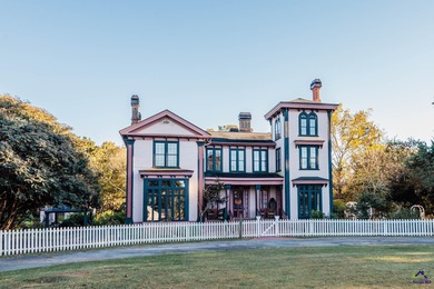 (private lake, pond, creek) Home For Sale in Perry Georgia