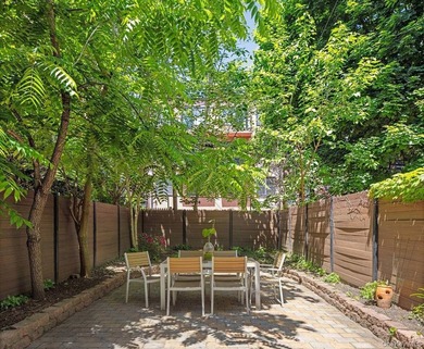 Set on a picturesque tree-lined block in the heart of Bed-Stuy - photo 13