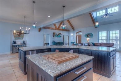 Private 10.81 M/L acre estate featuring two residences, an 80x40 - photo 14