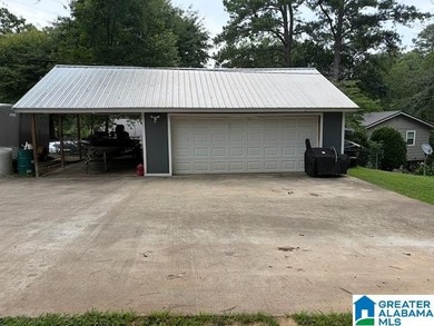 A cozy cottage with a waterfront view. Who could ask for - photo 3