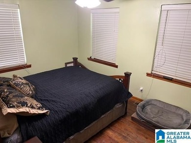 A cozy cottage with a waterfront view. Who could ask for - photo 6