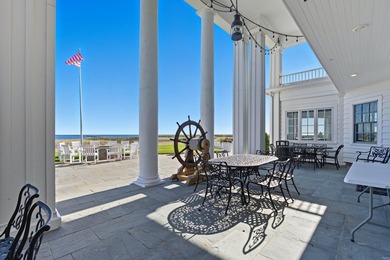 A rare and extraordinary offering, this iconic beachfront estate - photo 11