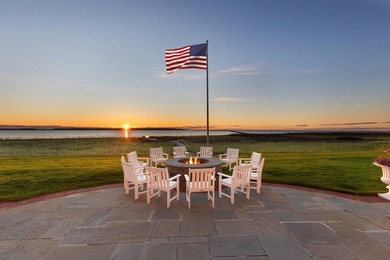 A rare and extraordinary offering, this iconic beachfront estate - photo 24