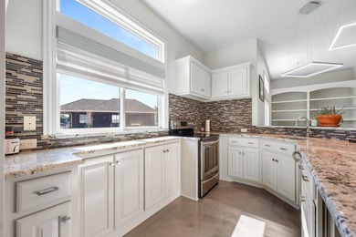 Luxury living with every detail in place! This stunning - photo 24