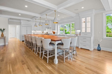Mayflower Point, Orleans. This extraordinary waterfront estate - photo 40