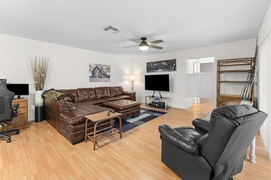 Opportunity Knocks!!! This move-in-ready 2BR/2BA single-story - photo 10