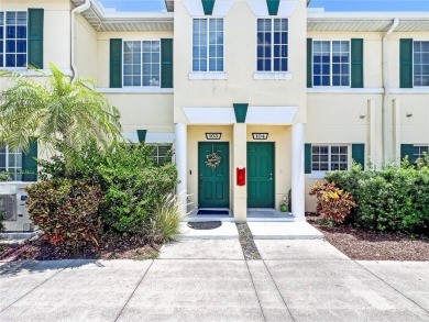 Lake Townhome/Townhouse Sale Pending in Bradenton, Florida