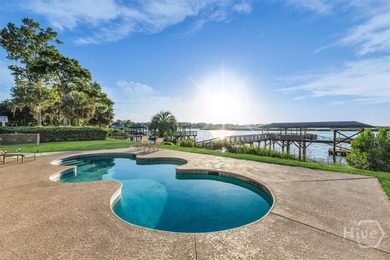 Welcome to an extraordinary deep-water retreat in Richmond - photo 3