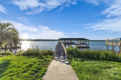 Welcome to an extraordinary deep-water retreat in Richmond - photo 5