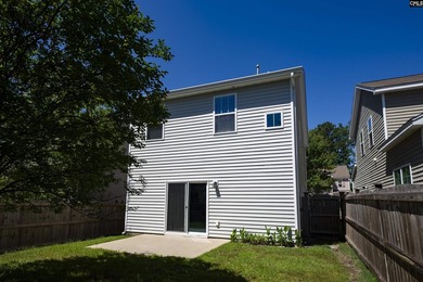 *** PRICED ADJUSTED To BELOW APPRAISAL*** Charming 3-Bedroom - photo 39